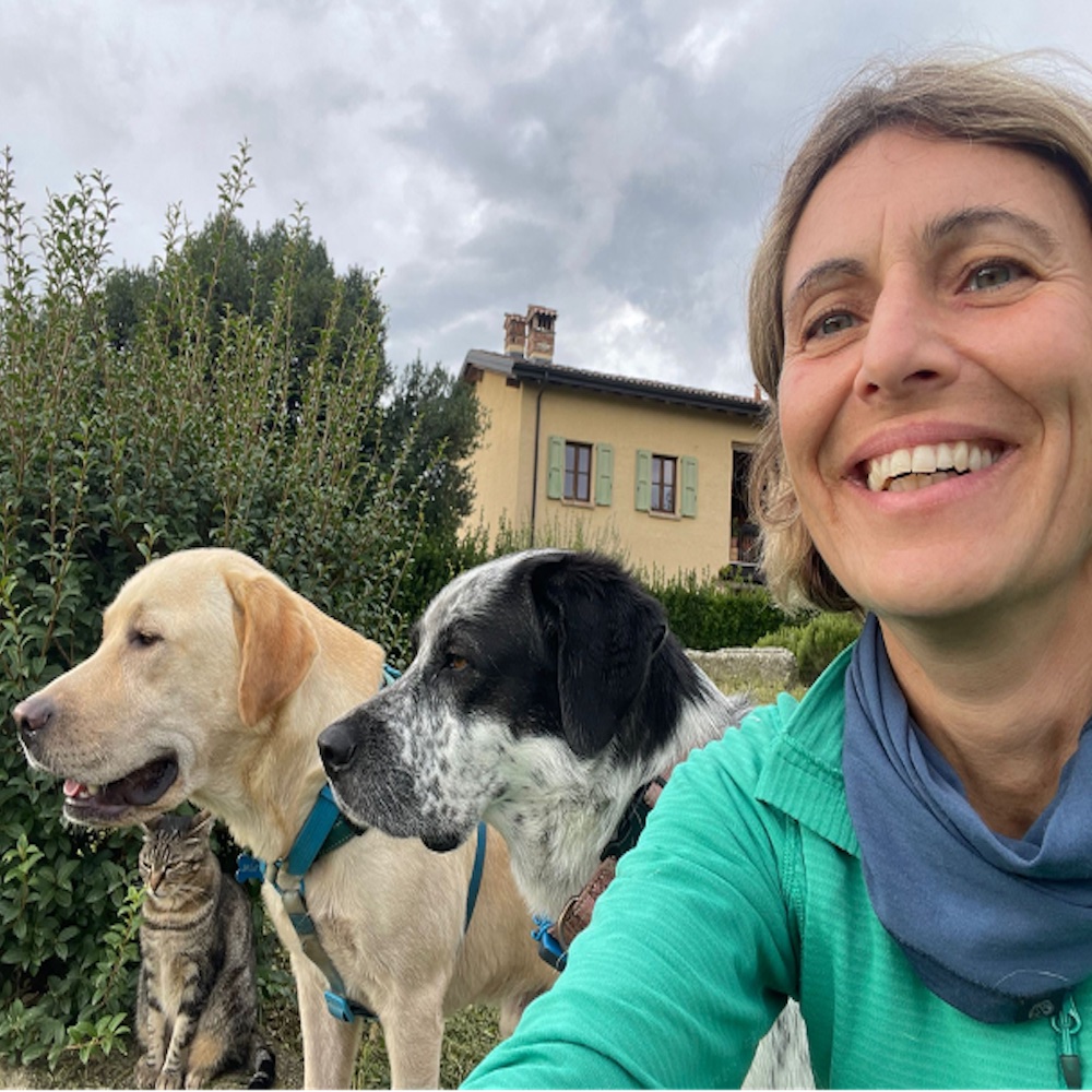 Giulia Con Cane 1